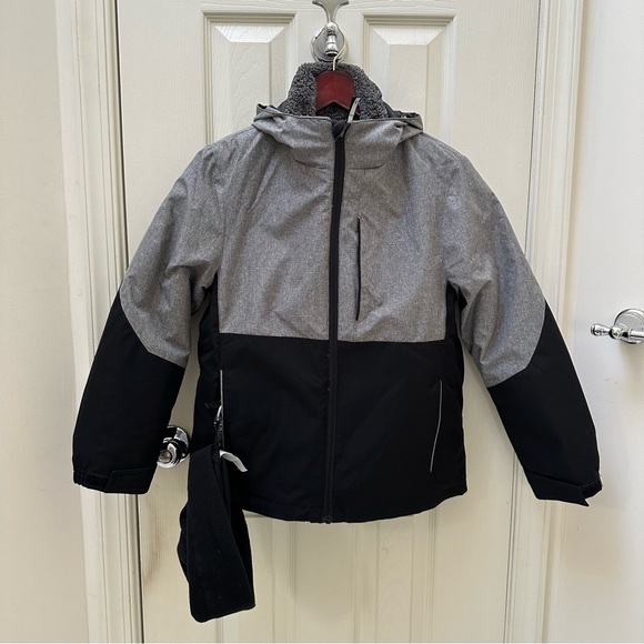 NWT Gerry Boys Systems Black and Gray Jacket size Medium - Picture 2 of 14